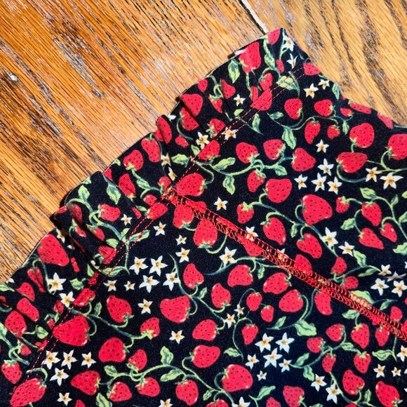 FREE PEOPLE Melanie strawberry print black tank top97% cotton knit/XL - Picture 2 of 6